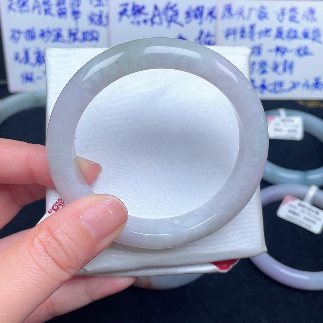 翡翠未镶嵌手镯025