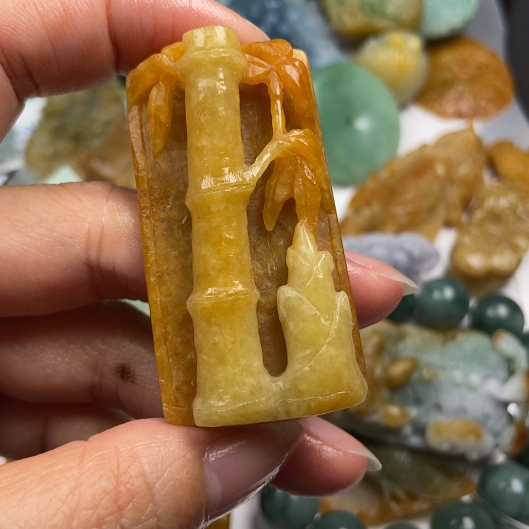 定制翡翠未镶嵌翡翠