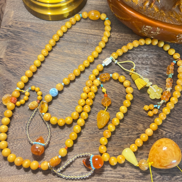 天然蜜蜡石膏蜡斜挎10.6mm豪配大斜挎