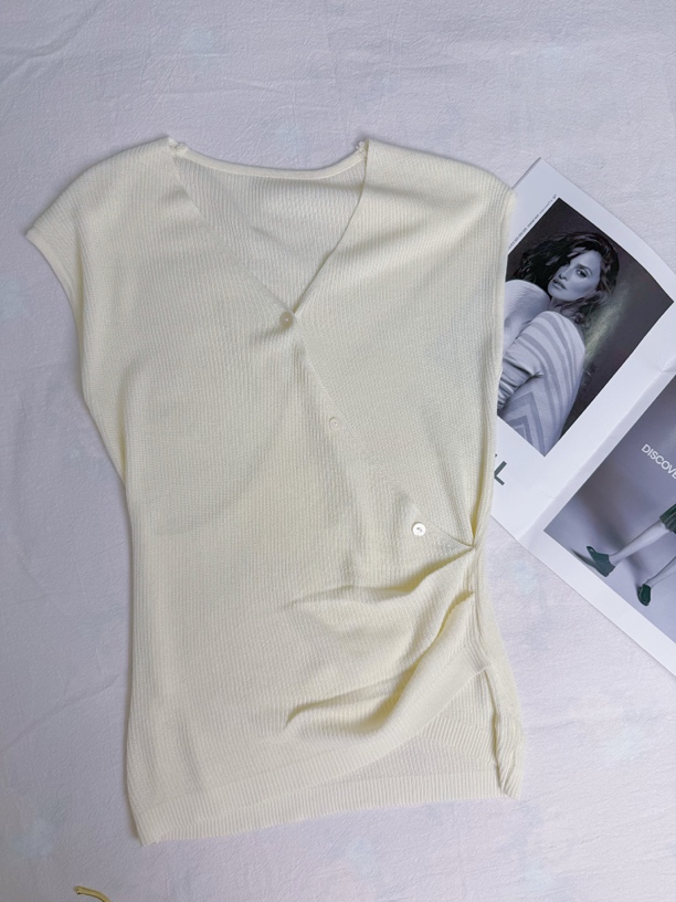 101法式复古V领收腰针织T恤女夏设计感修身短袖