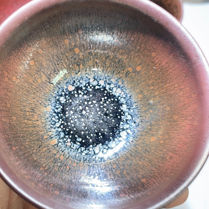 陶瓷马克杯带盖勺的小零食