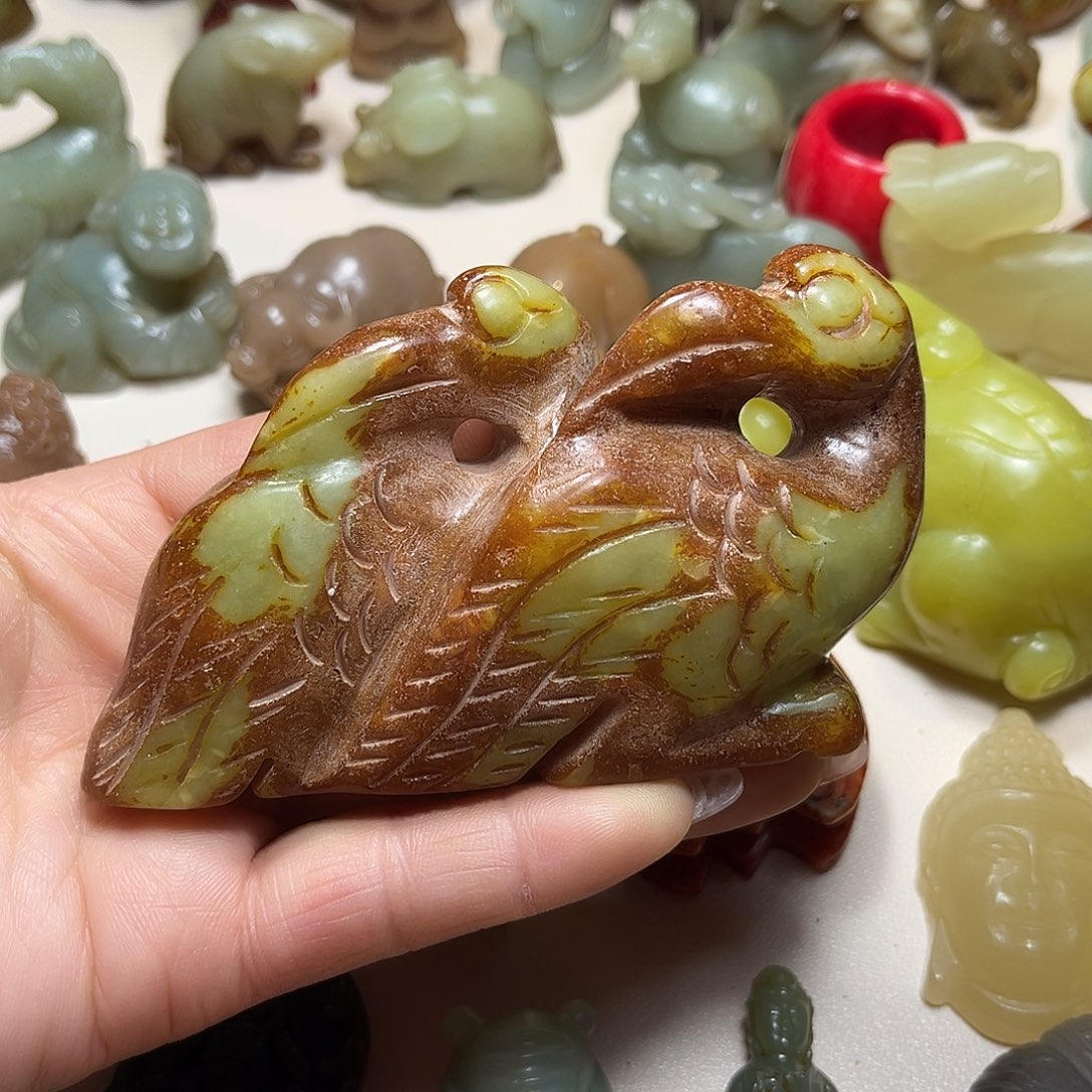白玉菩提吊坠白玉菩提吊坠