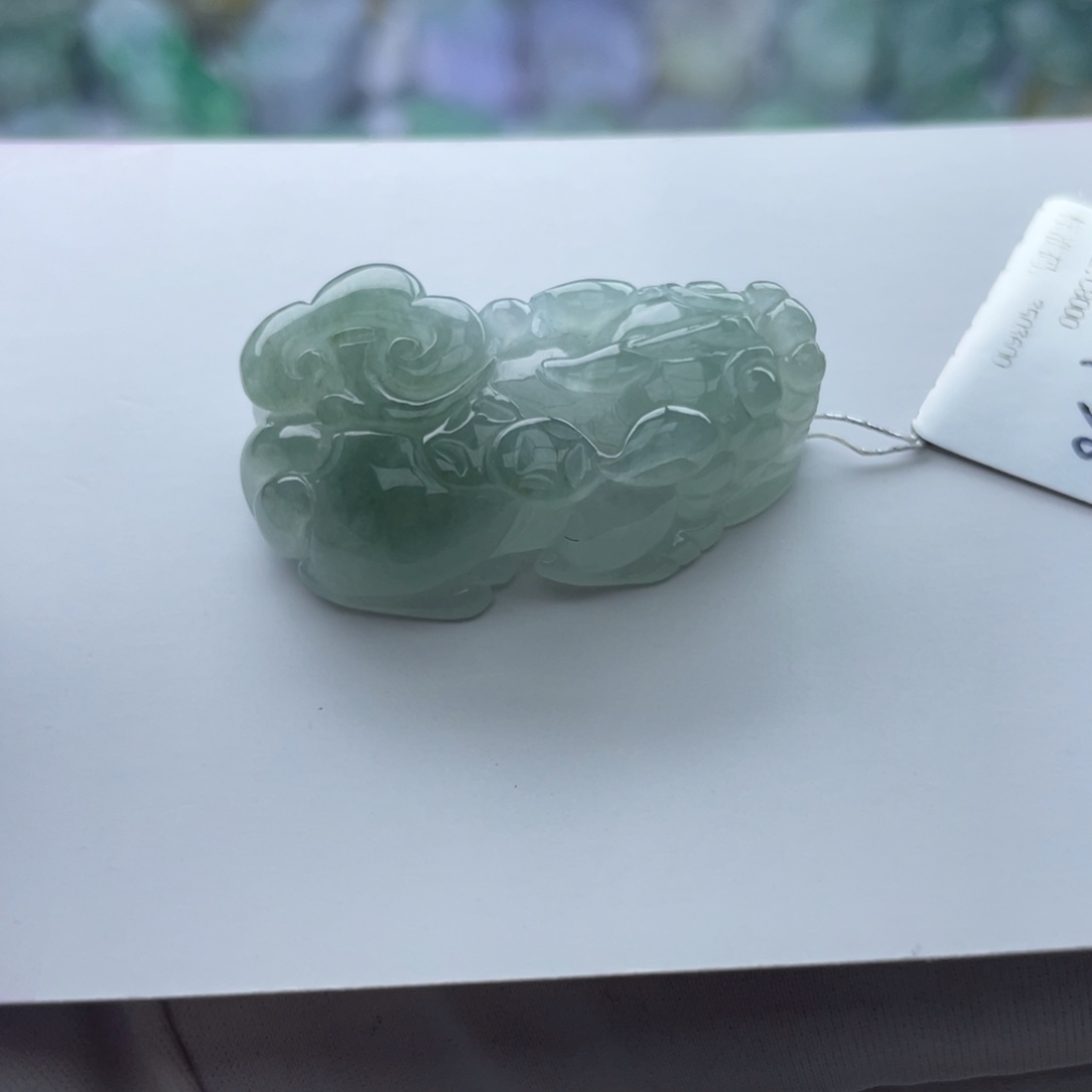 翡翠颈饰未镶嵌貔貅