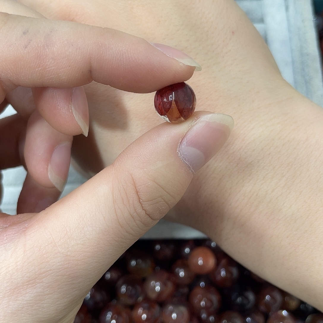 喵***～未镶嵌水晶珠宝半成品打孔，不退不换