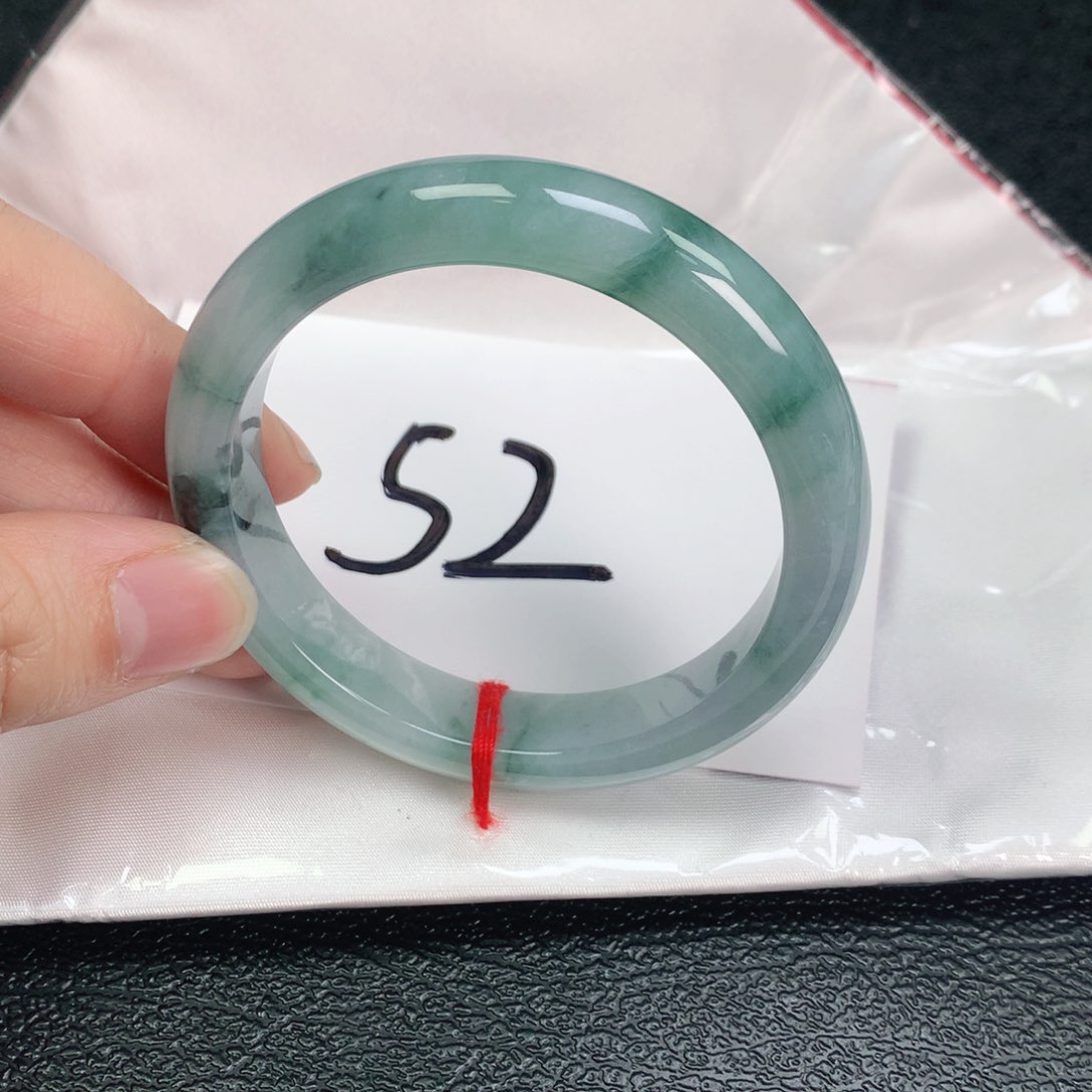 翡翠手镯未镶嵌52正