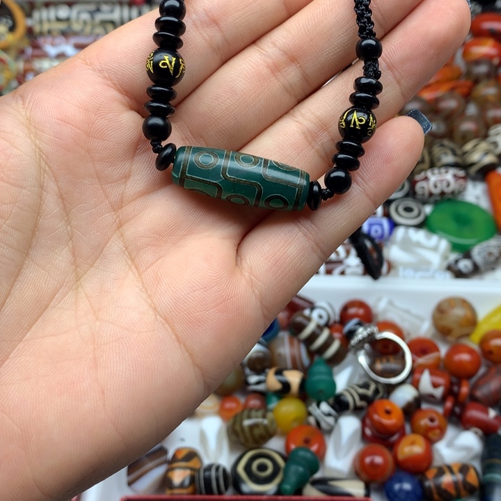 玛瑙/玉髓未镶嵌吊坠(赠链)