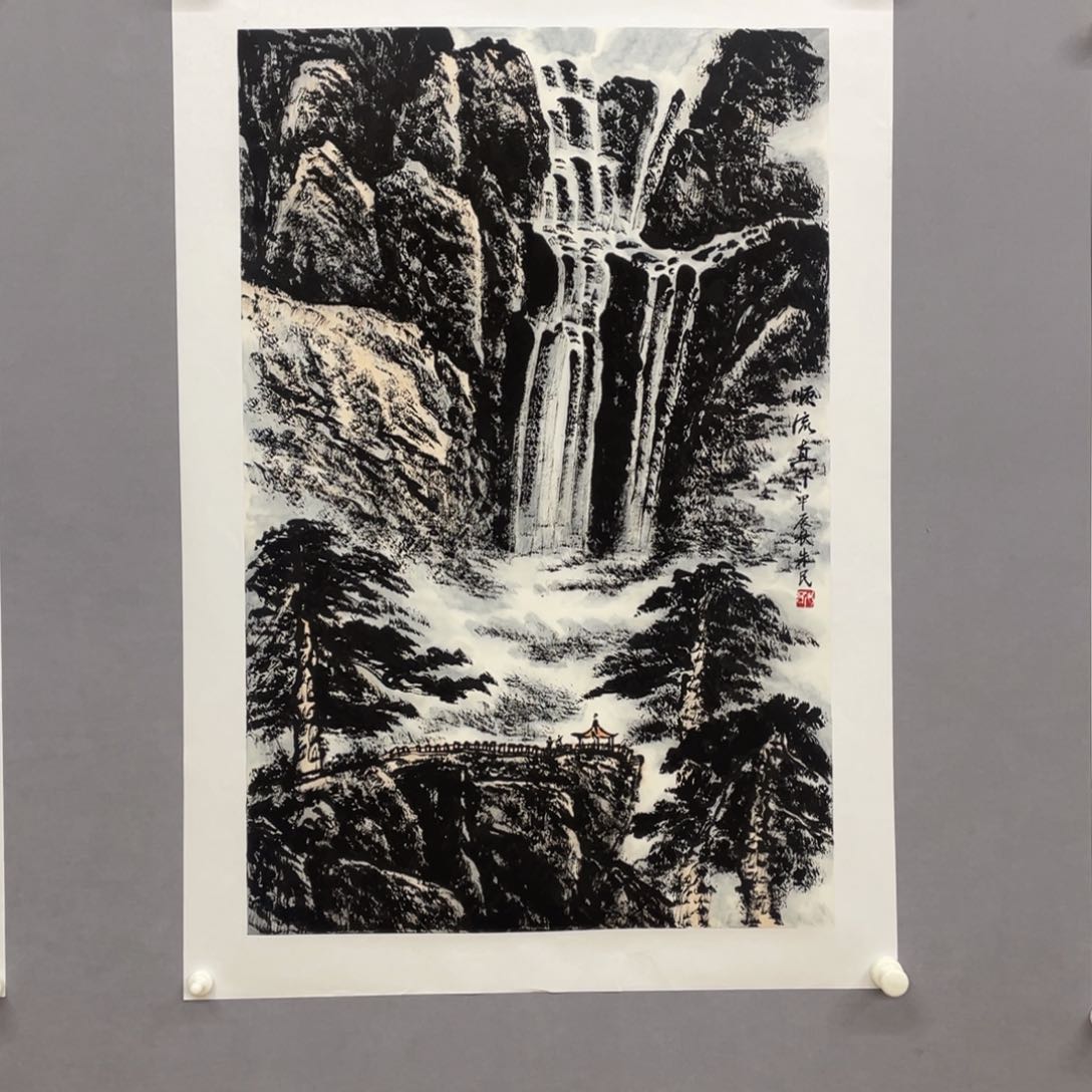 国画艺术家真人手绘