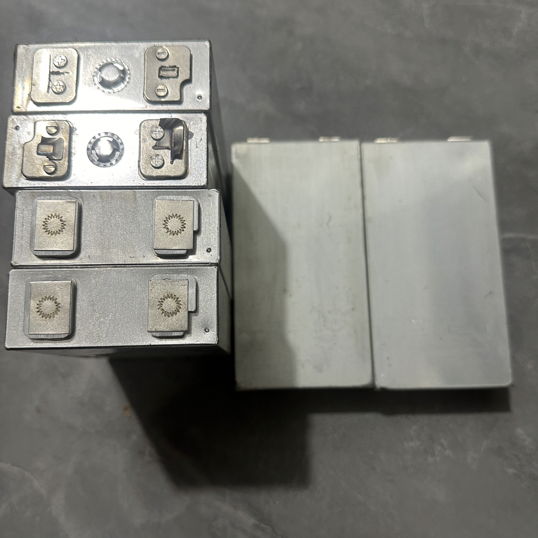 3.2v30A大容量电池【拆机不售后一单一个】