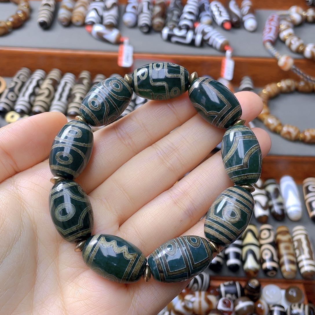 未镶嵌颈饰玛瑙/玉髓