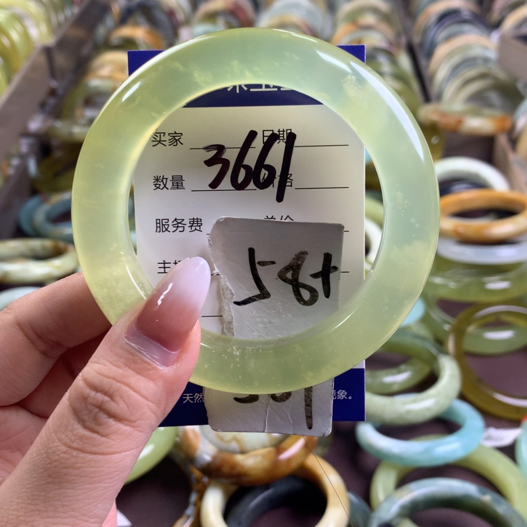 蛇纹石玉未镶嵌手镯3661