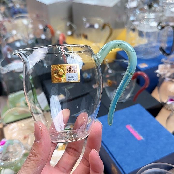 禾器青玉怡然公道杯