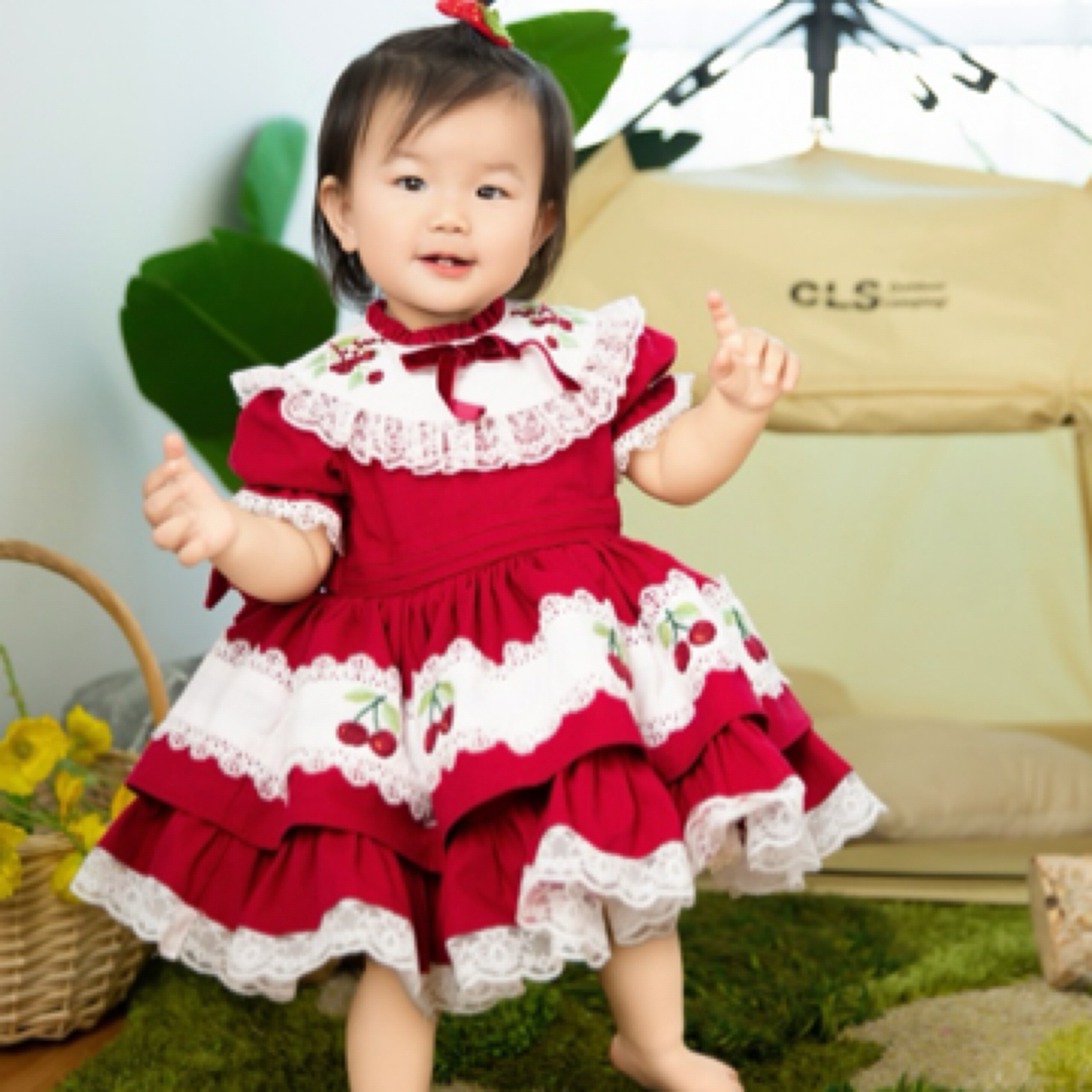 美国KADA boutique JannyBB联合出品女童棉麻手绣樱桃蓬蓬裙套装