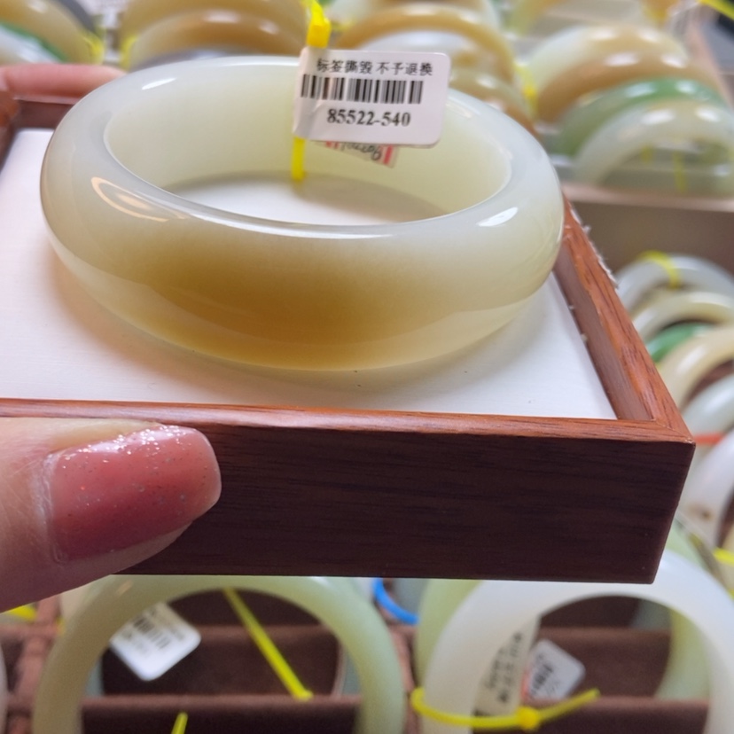 【闪购商品】和田玉手镯未镶嵌55.8