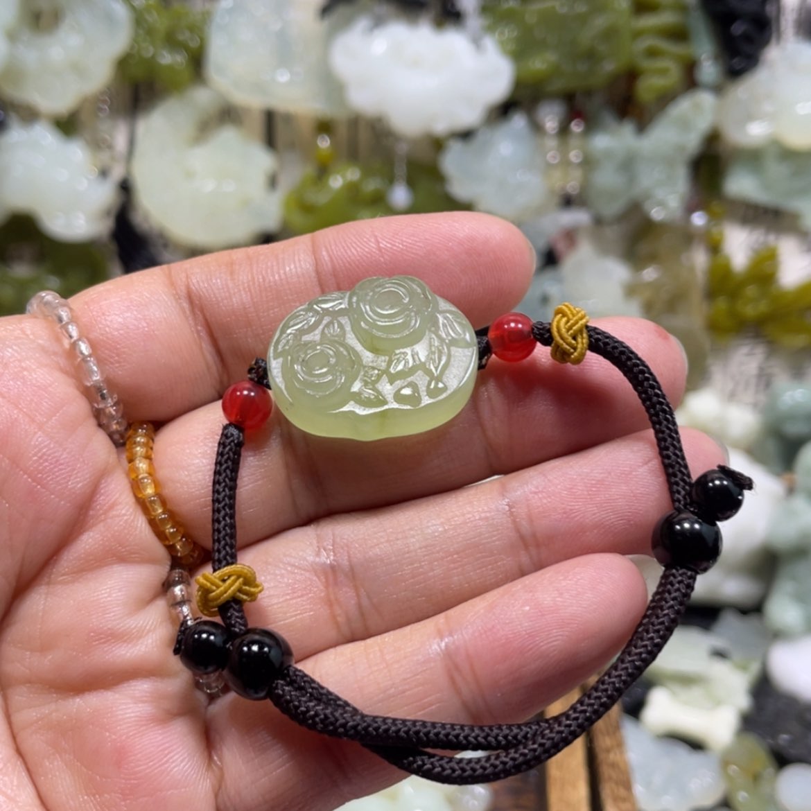 【闪购商品】岫玉颈饰未镶嵌22手牌