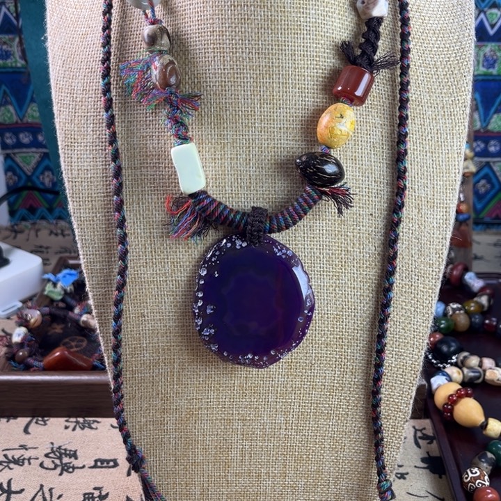 玛瑙/玉髓未镶嵌颈饰