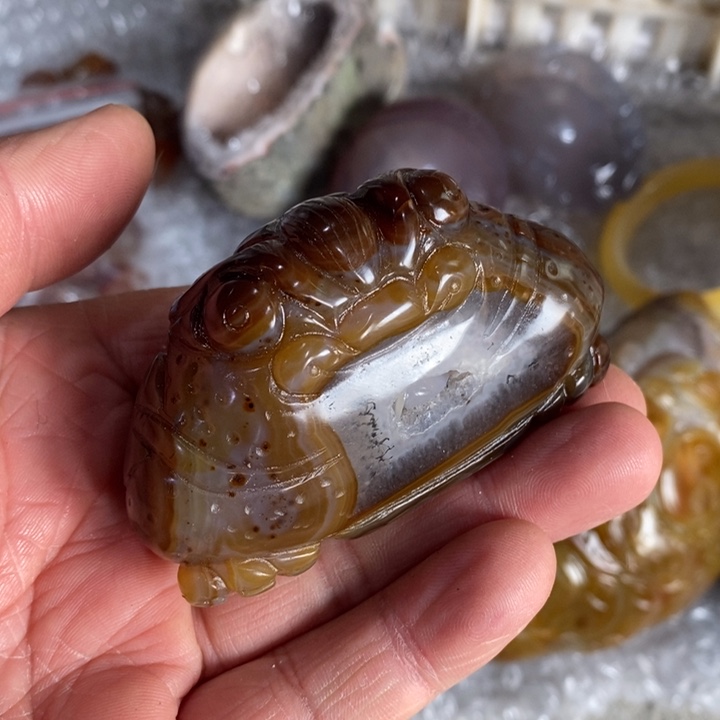 玛瑙/玉髓未镶嵌珠宝奇石