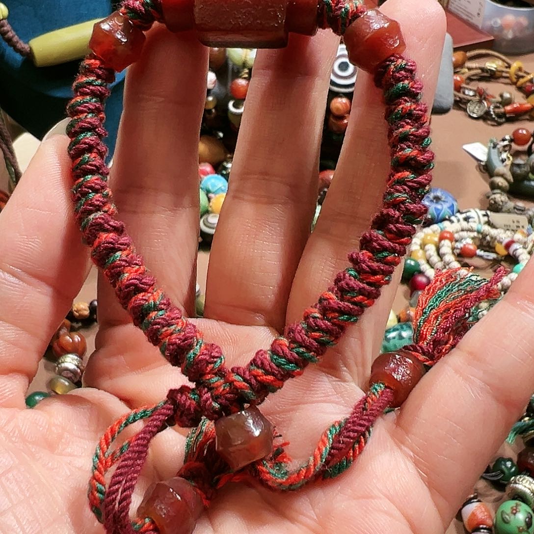 玛瑙/玉髓手串未镶嵌