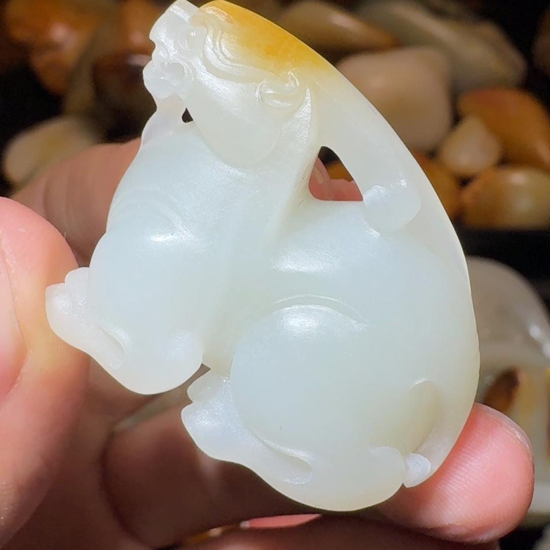 和田玉颈饰未镶嵌