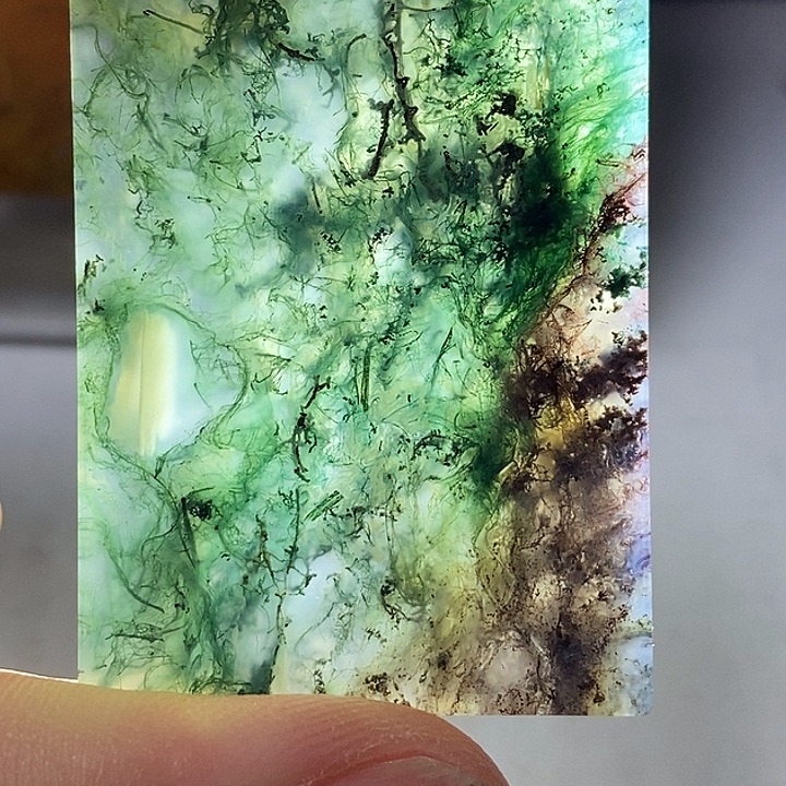 色***空玛瑙/玉髓未镶嵌吊坠(赠链)