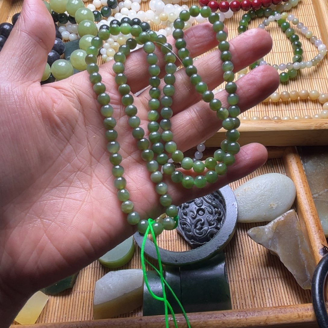 和田玉（糖玉）未镶嵌挂件