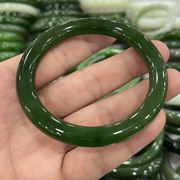 和田玉未镶嵌手镯57.8～0