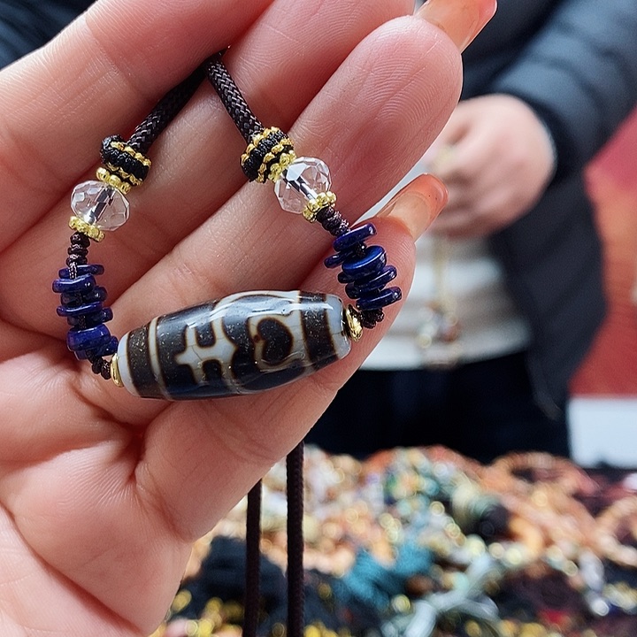 玛瑙/玉髓颈饰合金