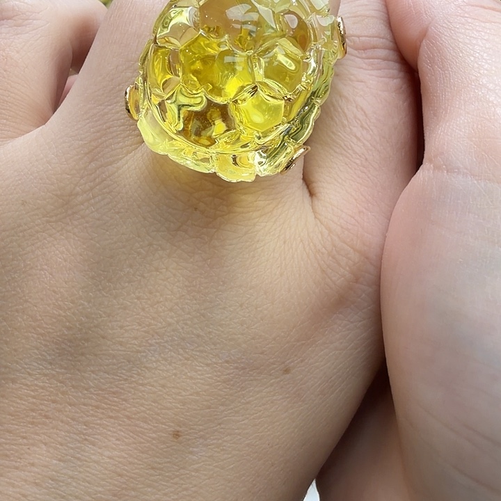 琥珀未镶嵌珠宝奇石