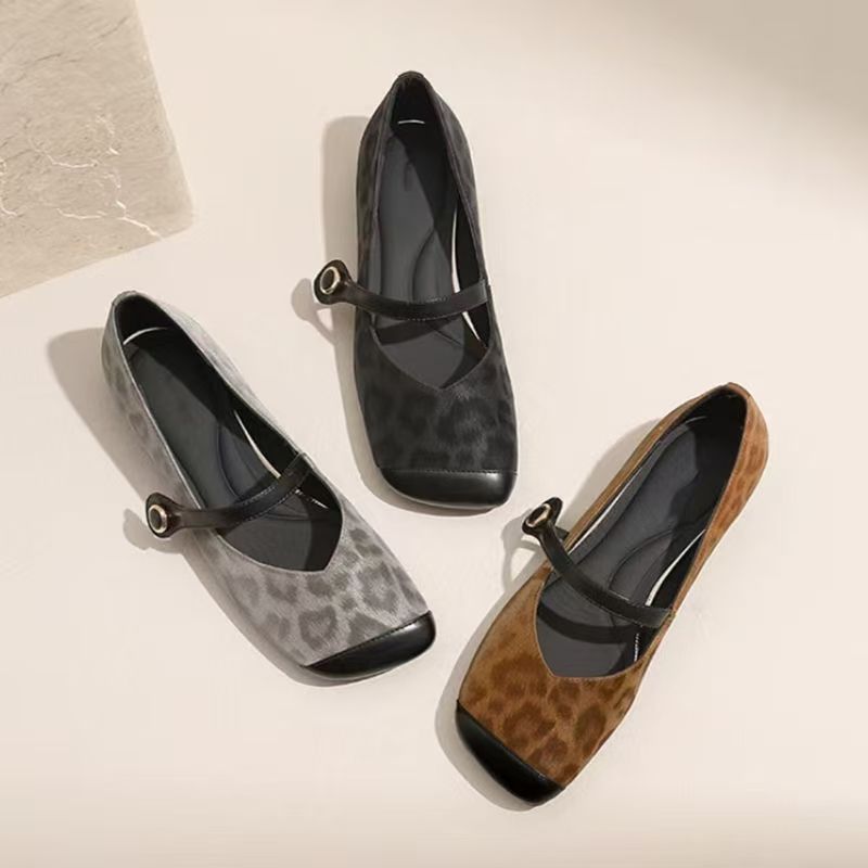 方头防滑豹纹粗跟玛丽珍鞋单鞋复古中跟浅口百搭皮鞋