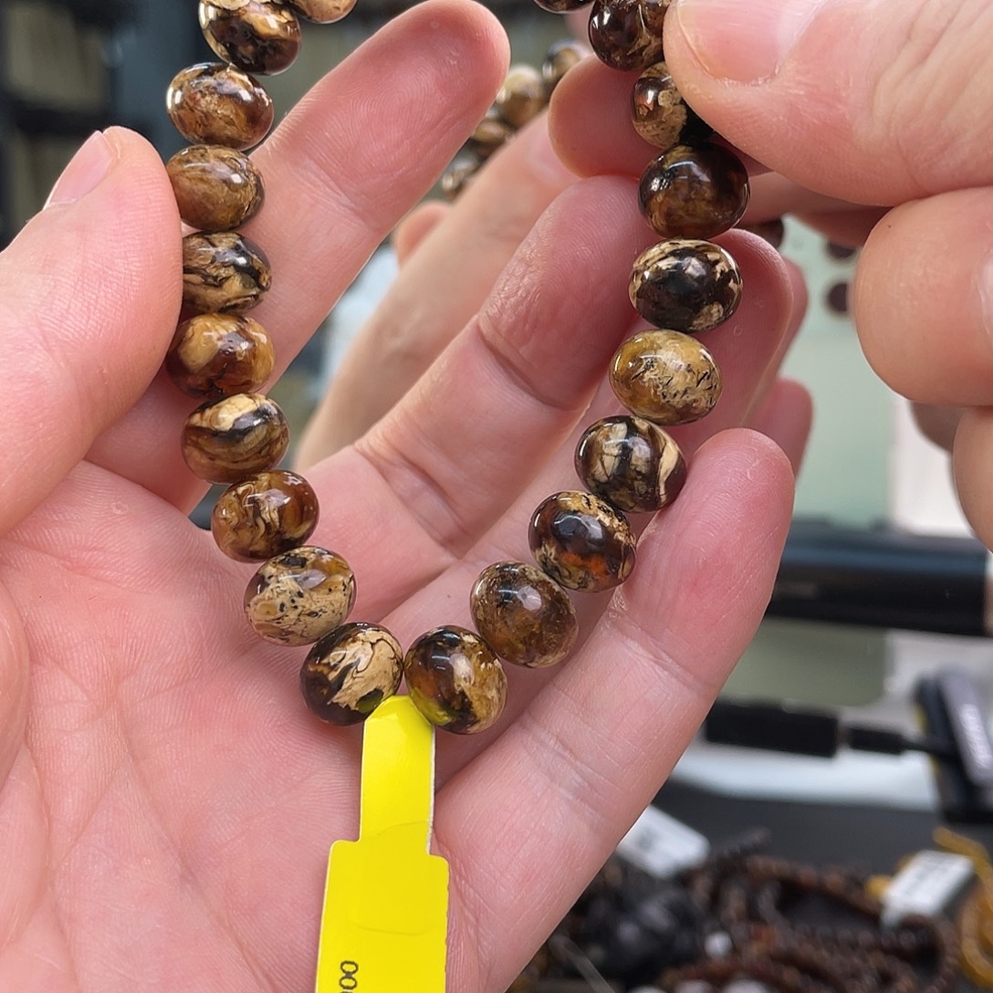 ****多琥珀未镶嵌裸石11花蜡