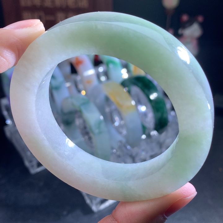 定制翡翠手镯未镶嵌