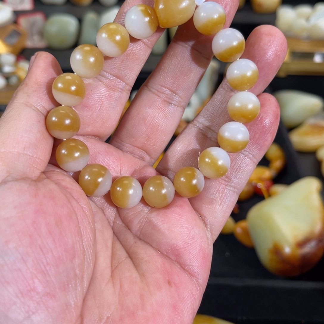 和田玉（糖玉）未镶嵌手链