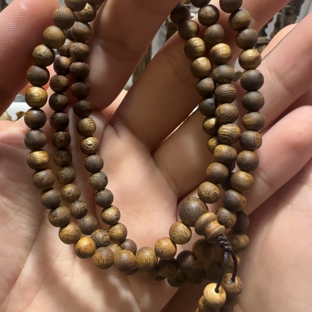 沉香碎屑沉香莺歌绿奇楠06多圈11+