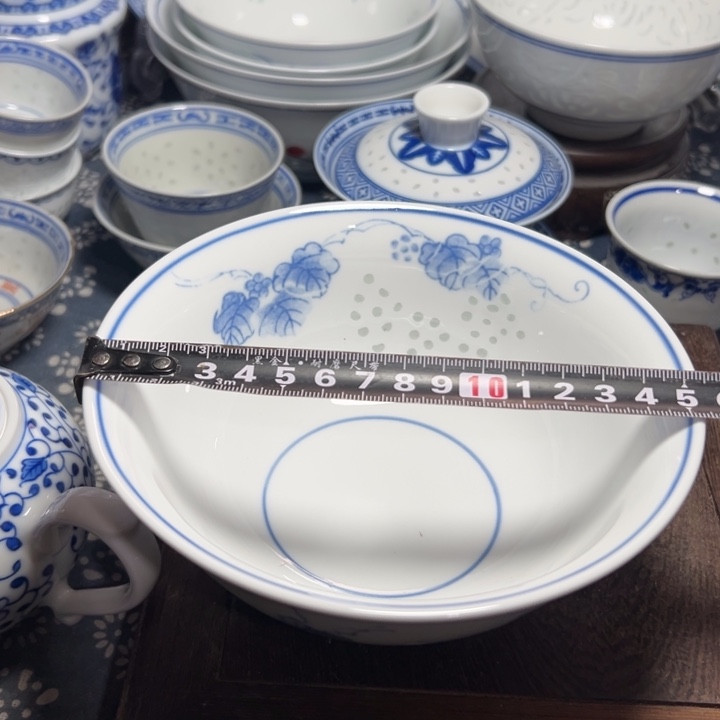 陶青花玲珑6寸葡萄面碗