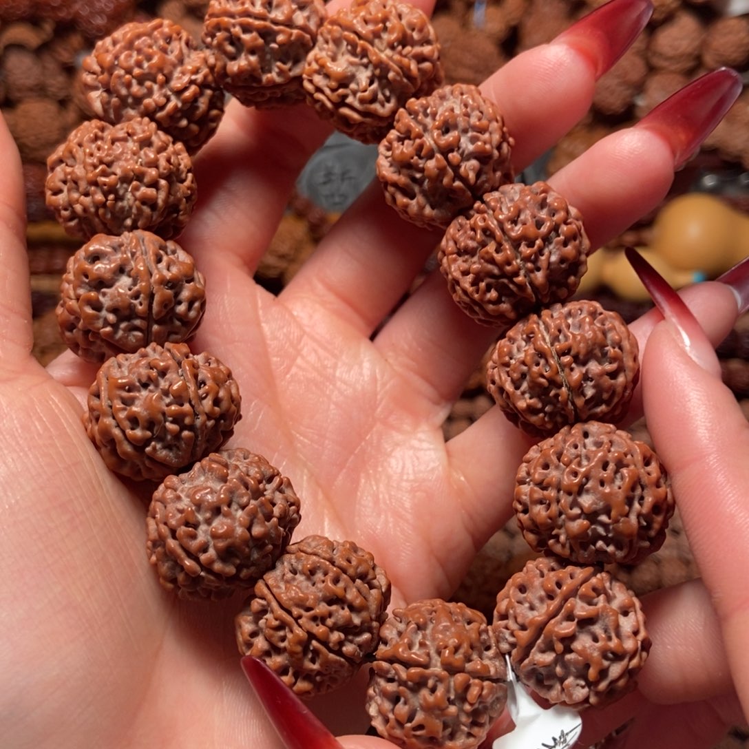 金刚菩提手串六瓣22原生态双龙224