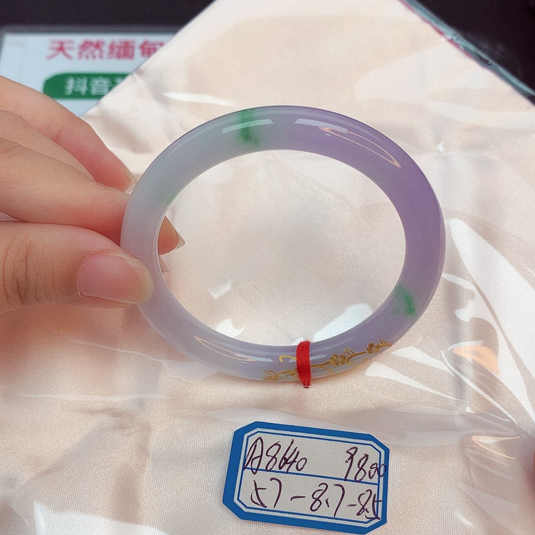 翡翠手镯未镶嵌哈**嘛缅甸翡翠