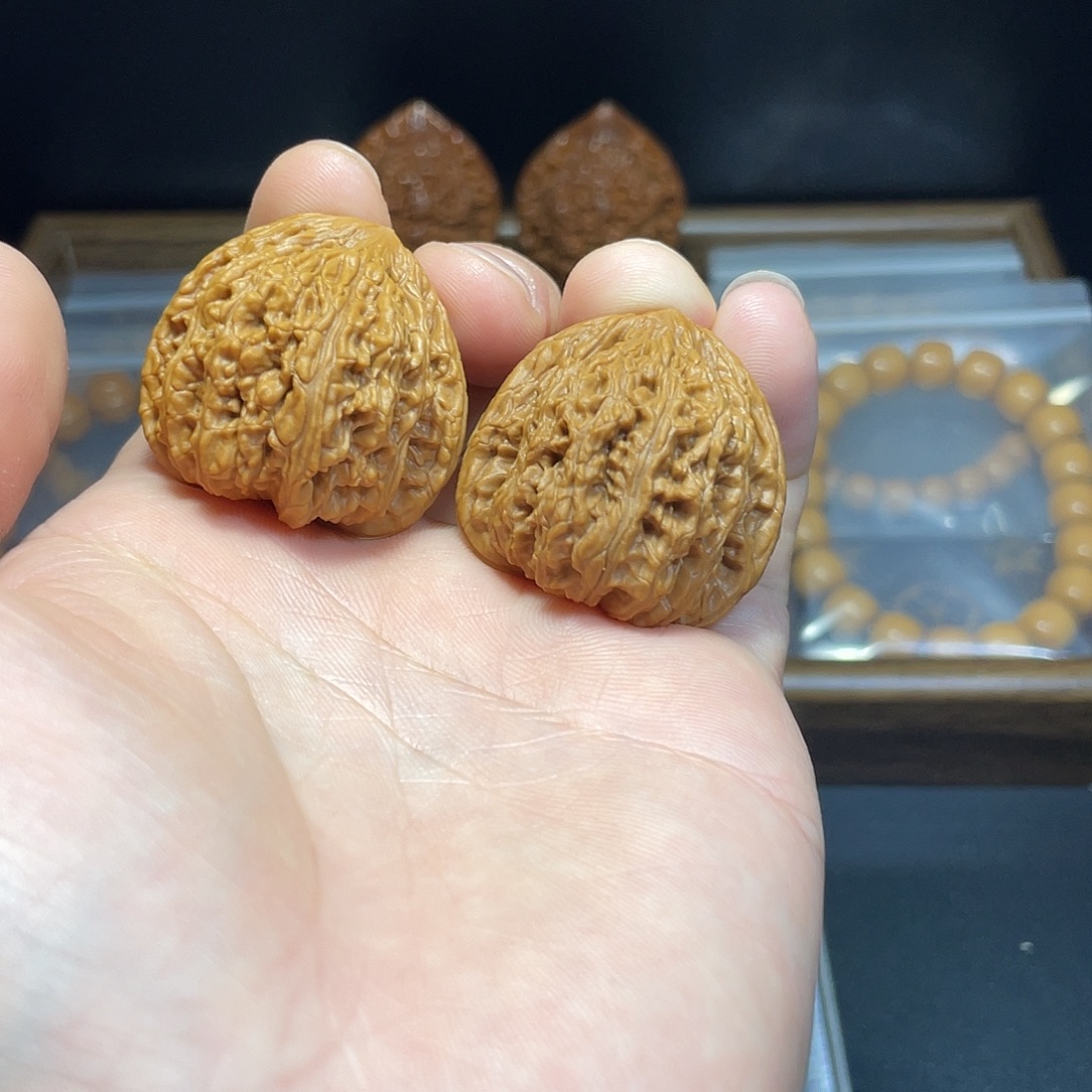 吊坠文玩核桃36尺密纹