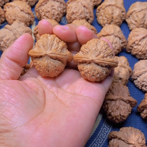 【闪购商品】吊坠文玩核桃东*白狮子41