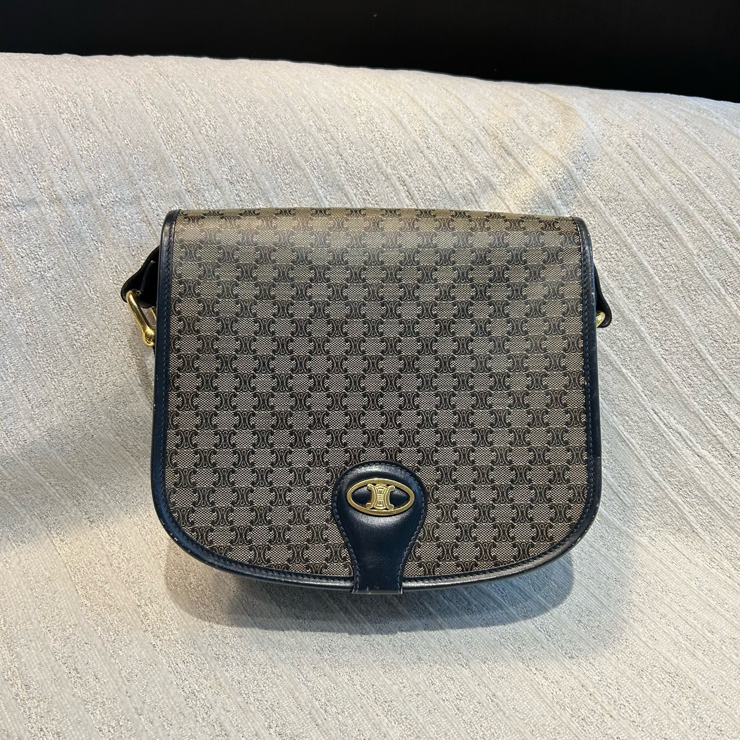 95新 Celine/思琳  18182213/KIKIFIFI/马鞍斜挎包