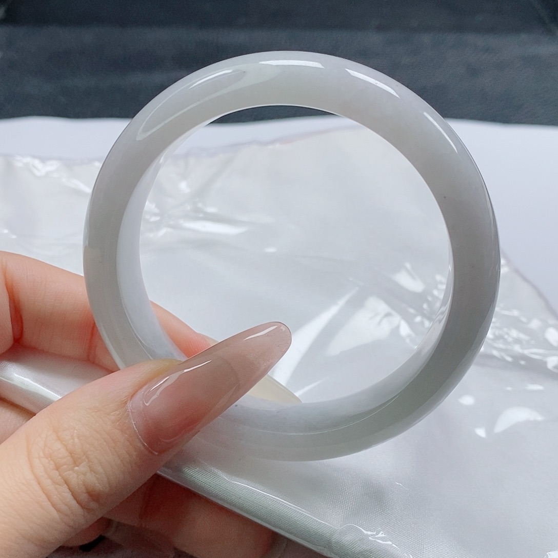 【闪购商品】未镶嵌手镯翡翠444号