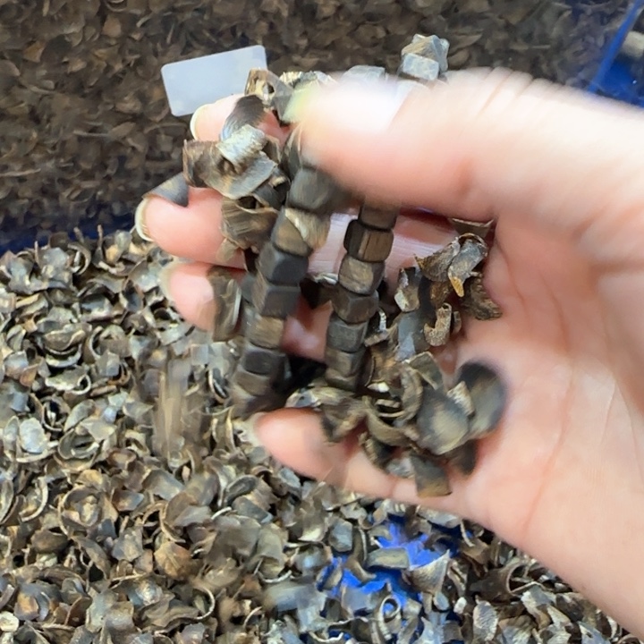 沉香沉香碎屑方珠