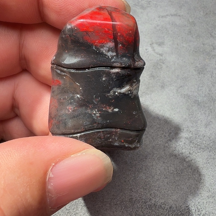 昌化鸡血石昌化鸡血石