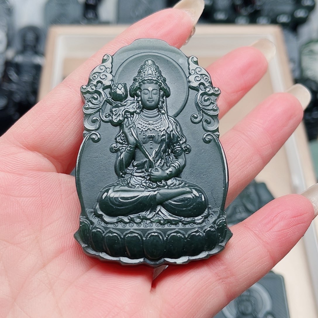 和田玉颈饰未镶嵌