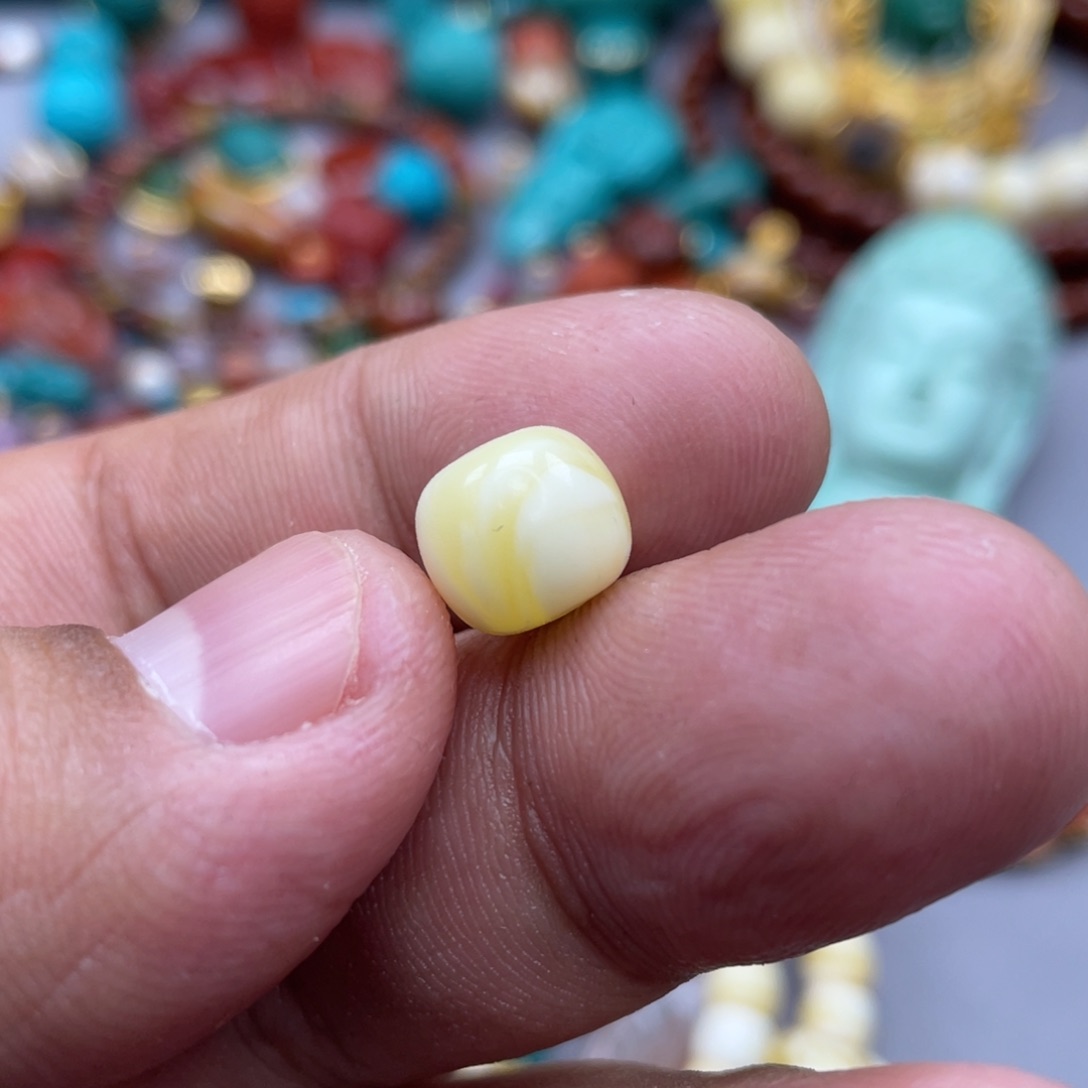 琥珀珠宝奇石未镶嵌10