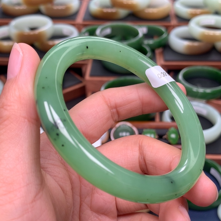 和田玉（碧玉）手镯未镶嵌59