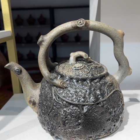 M**m瑕疵提梁壶葡萄1800毫升不退不换