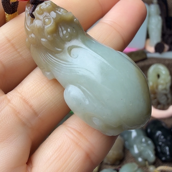 和田玉（糖玉）未镶嵌挂件