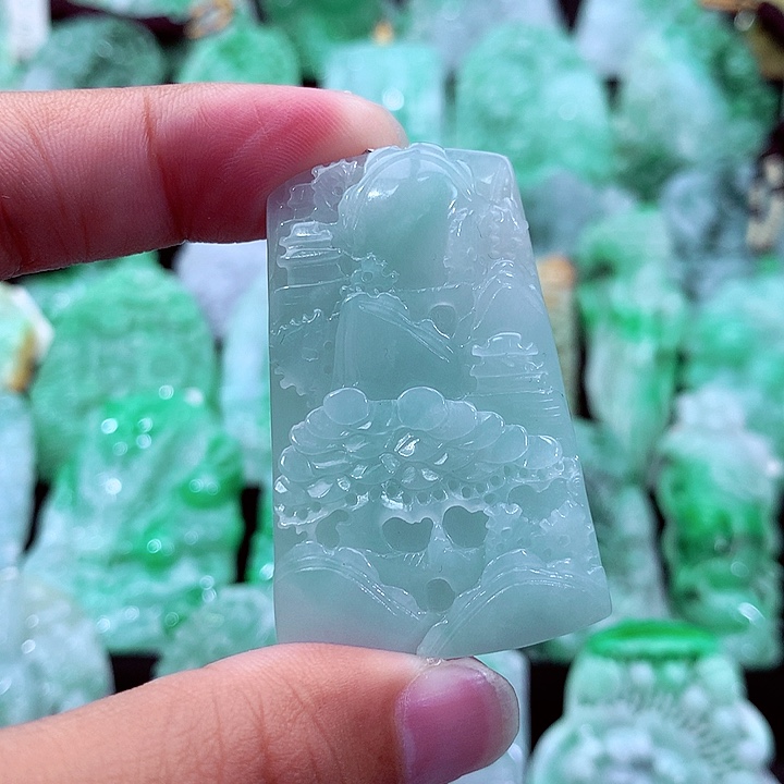 翡翠未镶嵌吊坠(不含链)