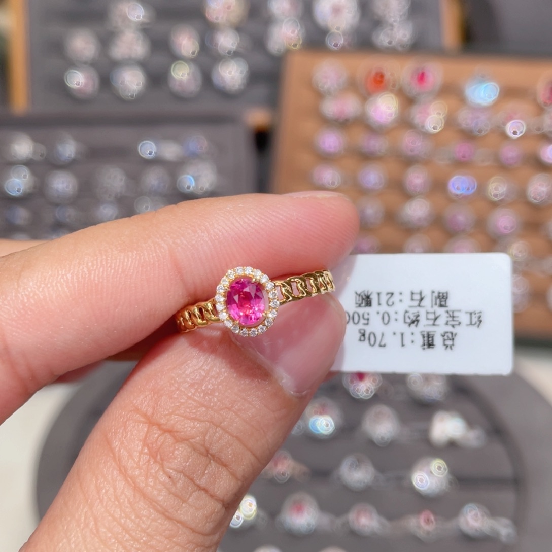 红宝石戒指18K金镶嵌0.5ct 无烧