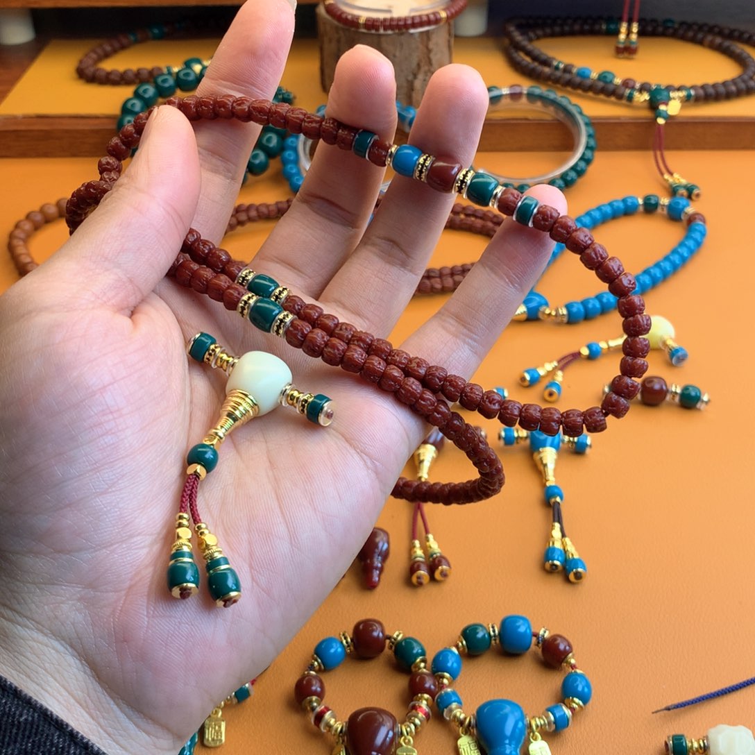 颈饰琉璃馨*学尺寸直径10