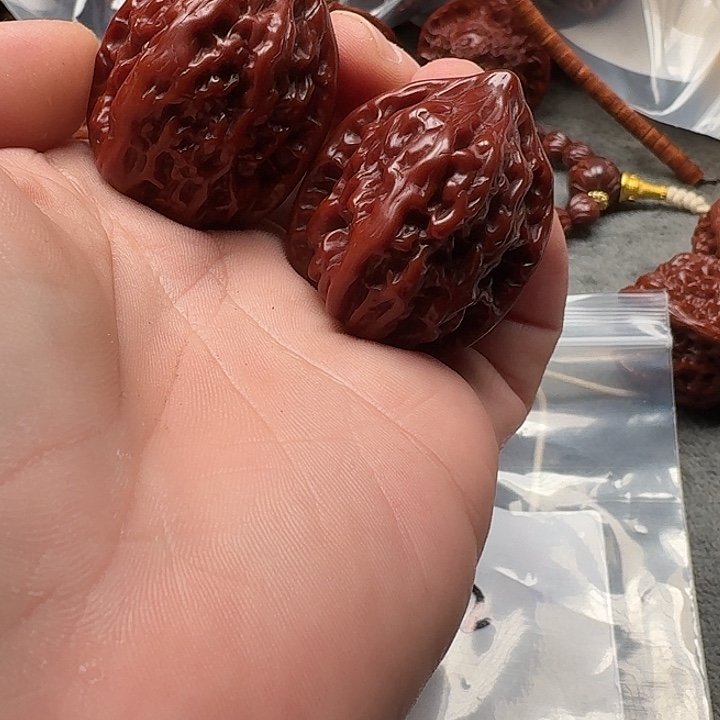 文玩核桃吊坠鸡心052